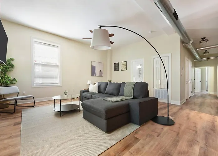 Apartment Netflix+bbq+9bedrooms With Parking Near Bakery Sq.