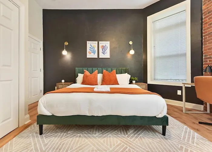 Netflix+bbq+9bedrooms With Parking Near Bakery Sq. Apartment Pittsburgh