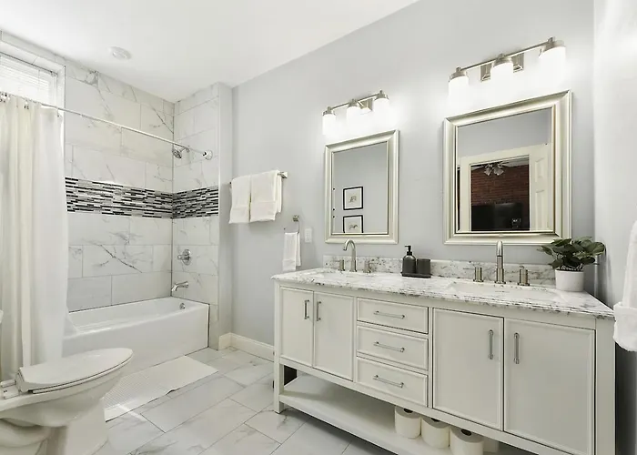 Apartment Netflix+bbq+9bedrooms With Parking Near Bakery Sq.